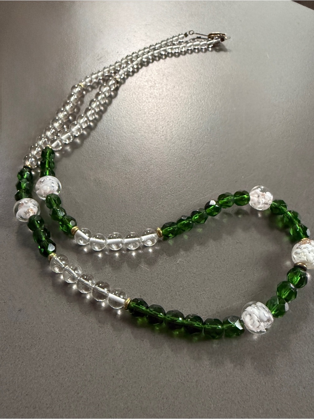 Vintage Faceted Green Clear Glass Beaded Strand Necklace Filigree Clasp